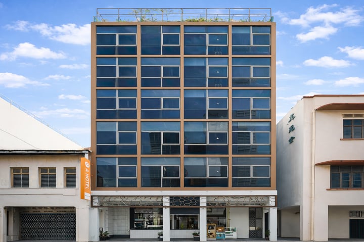 A Hotel Dickson