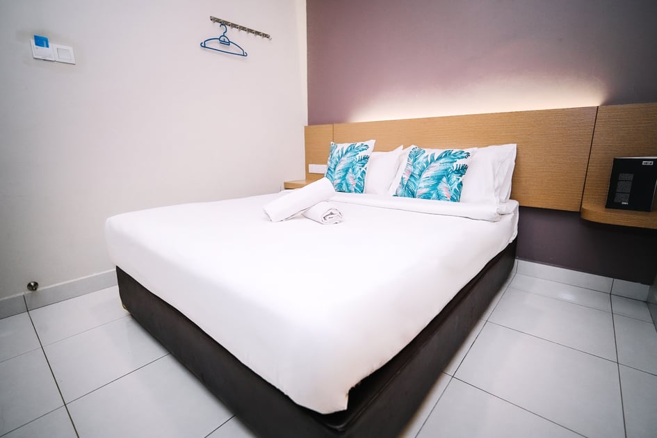 Swing & Pillows @ PJ21 Petaling Jaya (formerly Harbour Hotel @ PJ21)