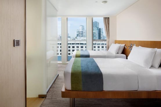Deluxe Room - Check-In By Female Only