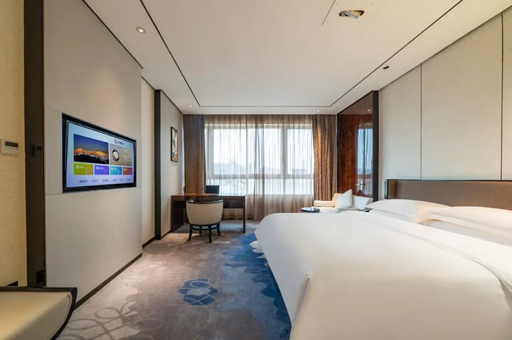 Weiman Hotel (Dongmen Old Street Subway Station Branch)