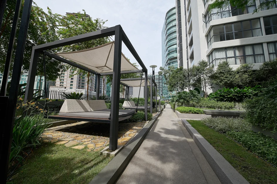 Trillion Suites Hotel