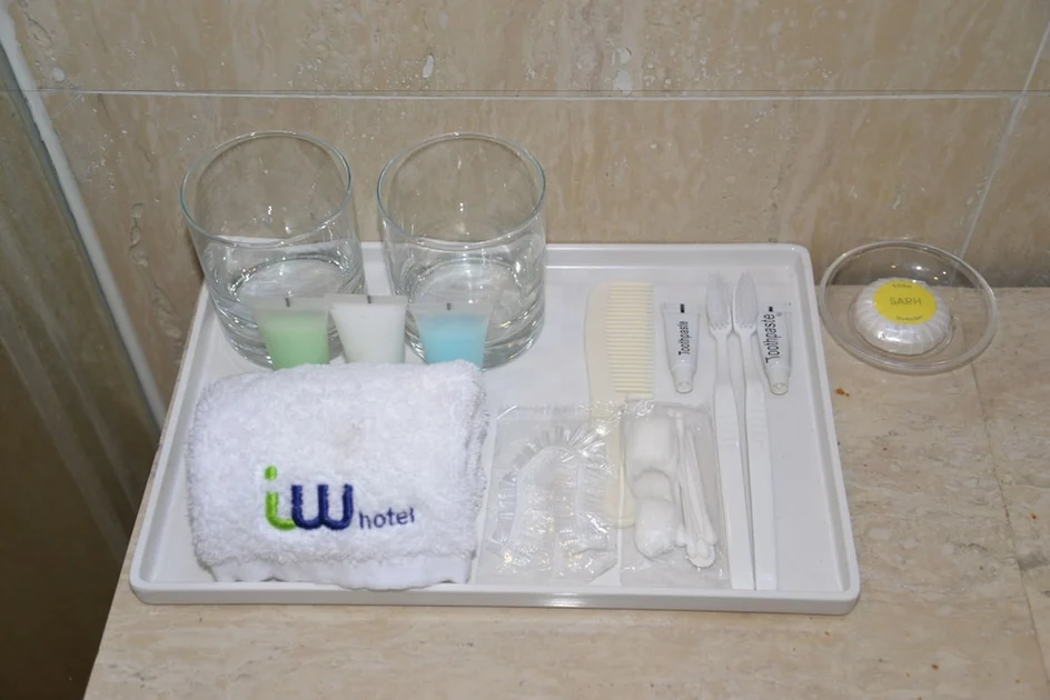 Bathroom amenities