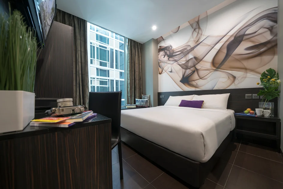 V Hotel Lavender