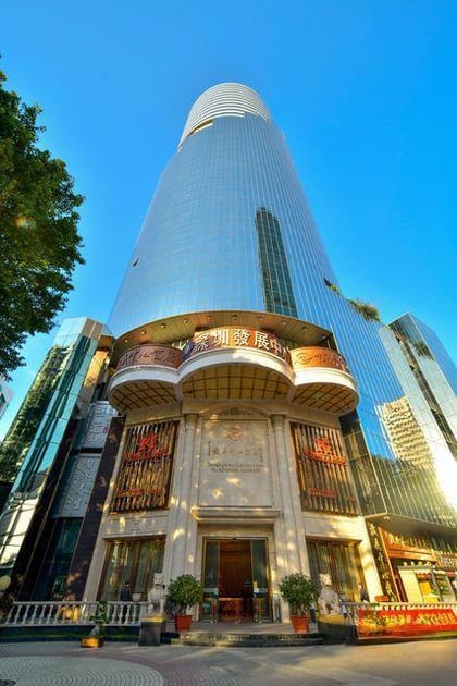 深圳发展中心酒店