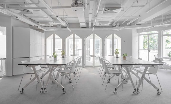 theDesk One Hysan Avenue