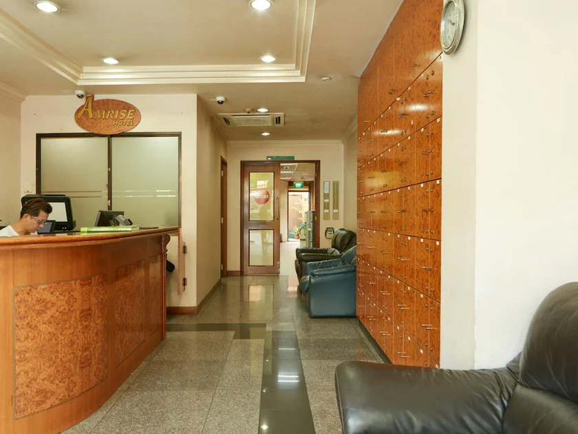 Amrise Hotel