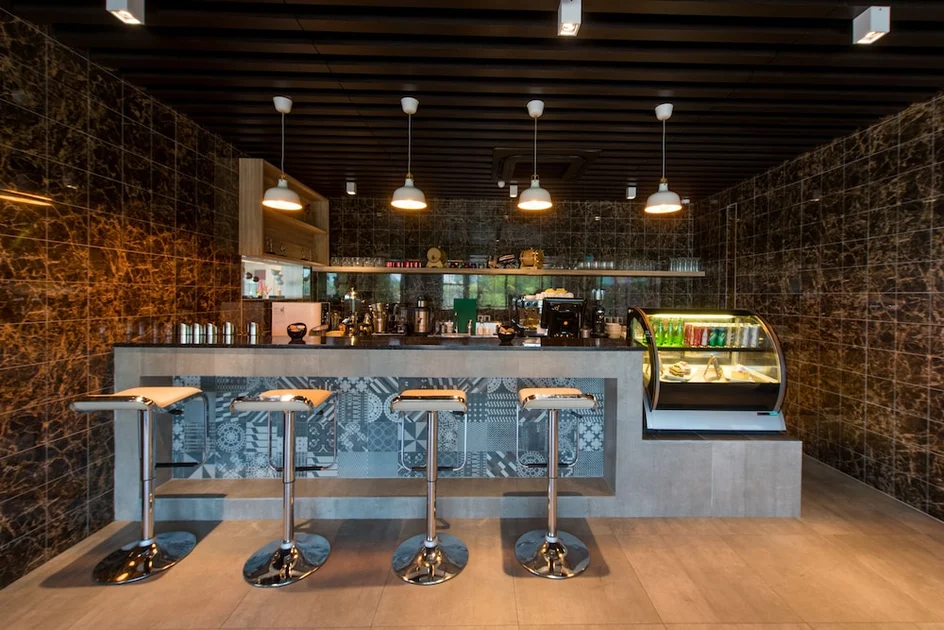 Bar (di hartanah)