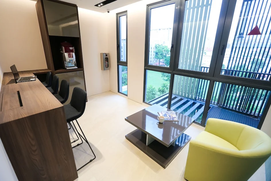 Wink Hotel @ Bugis (formerly Lion Peak Hotel Raffles)