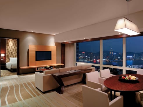 Regency Executive King Suite with Club Access