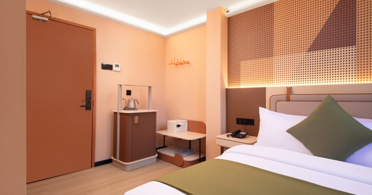 A Hotel Farrer Park - Newly Renovated