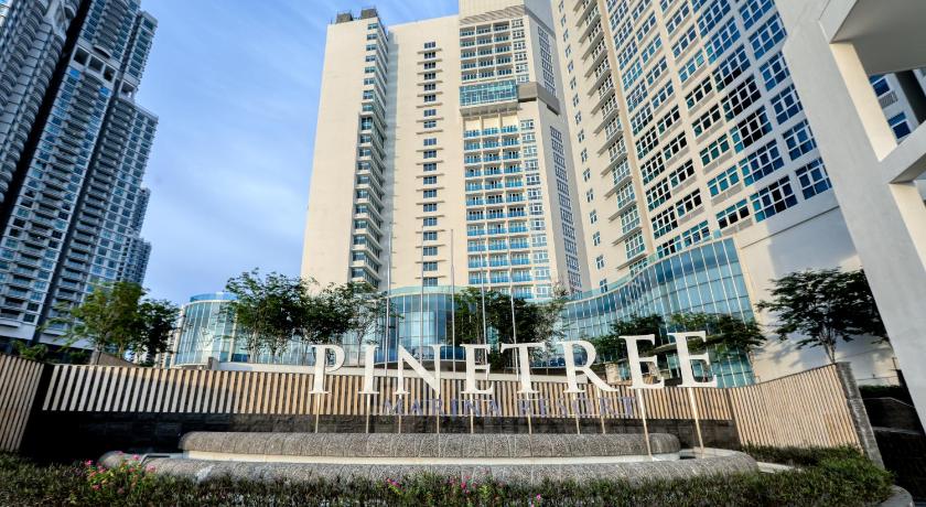 Pinetree Marina Resort