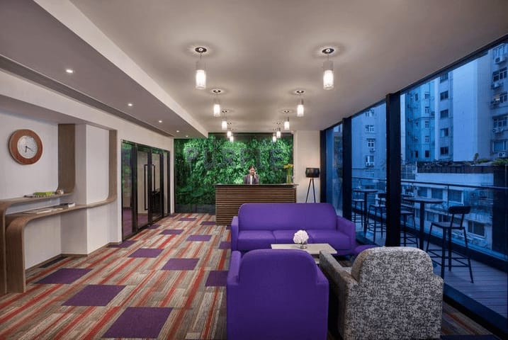 Hotel Purple