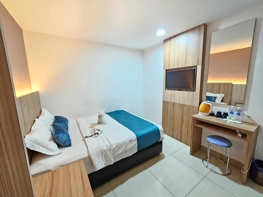 Alaxis Hotel (previously known as Eurolife Hotel)