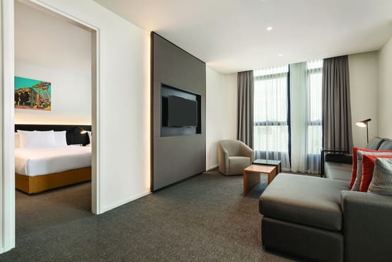 Suite, 2 Bedrooms (2 kingbed  & 1 sofabed)