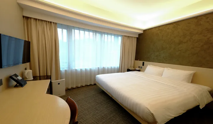 South Pacific Hotel