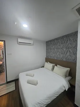 Bilik Superior Queen (Tanpa Tingkap)