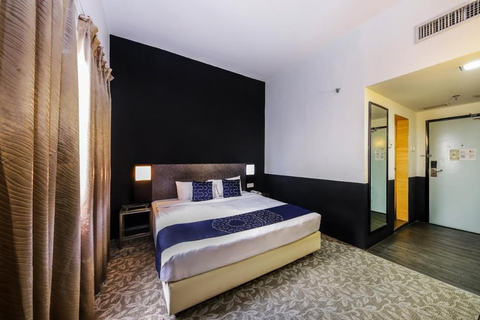 Unicorn Four Season Durian Hotel