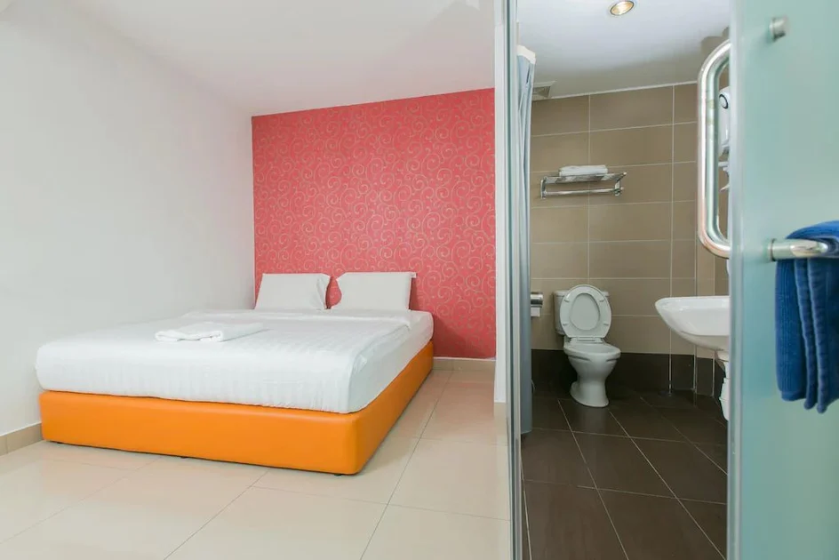 1 Hotel Mahkota Cheras