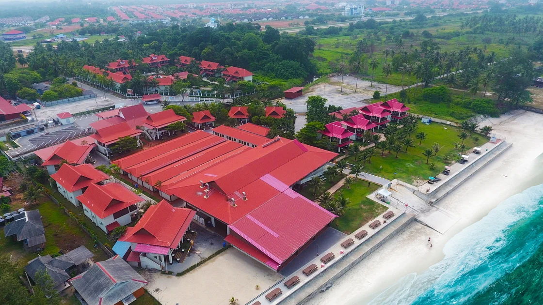Lotus Seaview Beach Resort & Spa, Pengerang