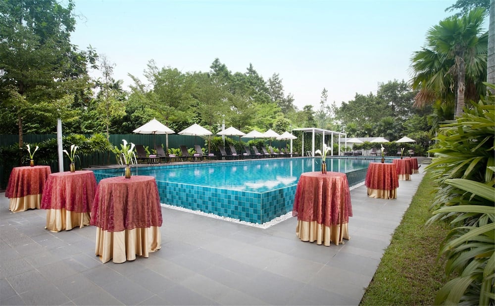 Dorsett Grand Subang