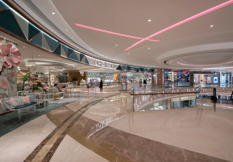 Shopping mall