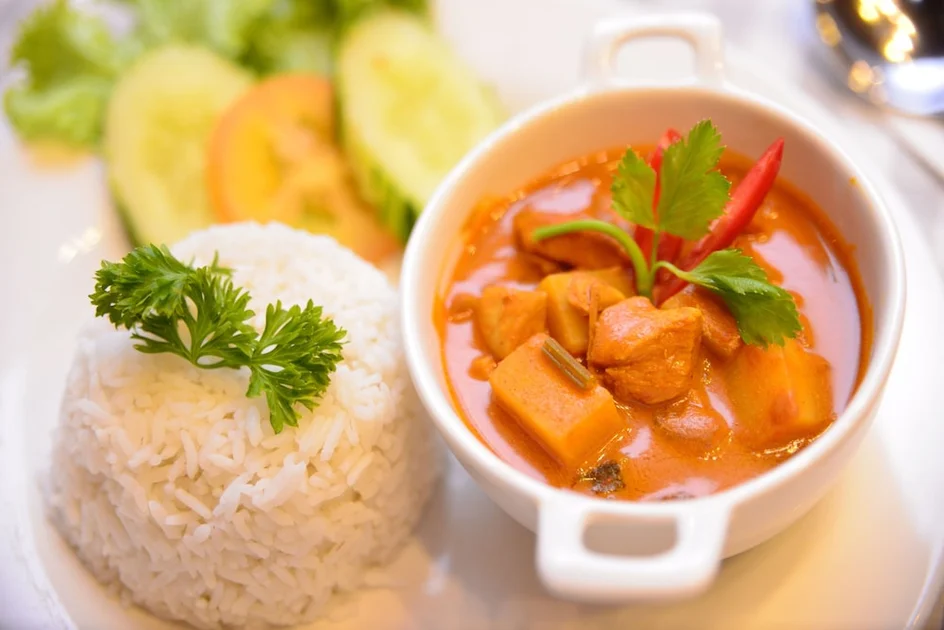 Makanan dan minuman