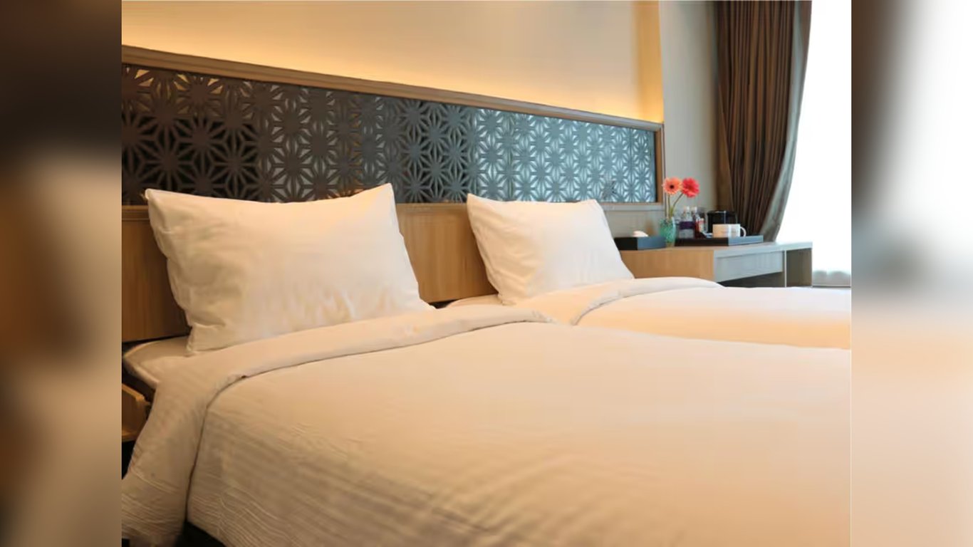 Aqueen Prestige Hotel Jalan Besar-image-2