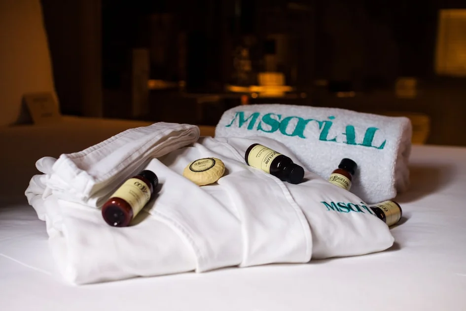 Room amenity