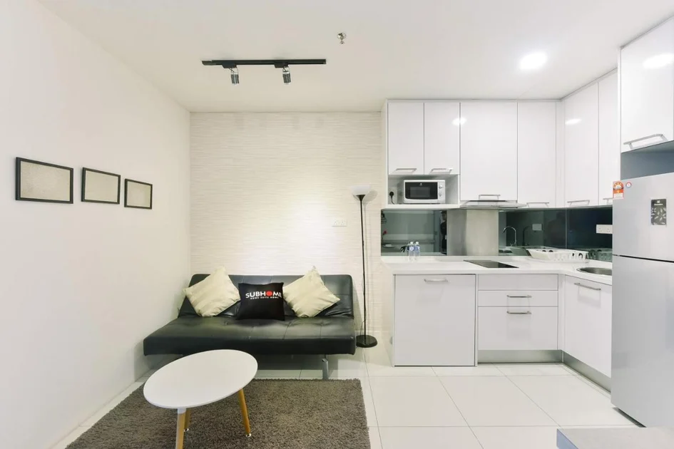 Summer Suites Residence by Subhome