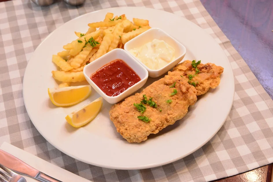 Makanan dan minuman