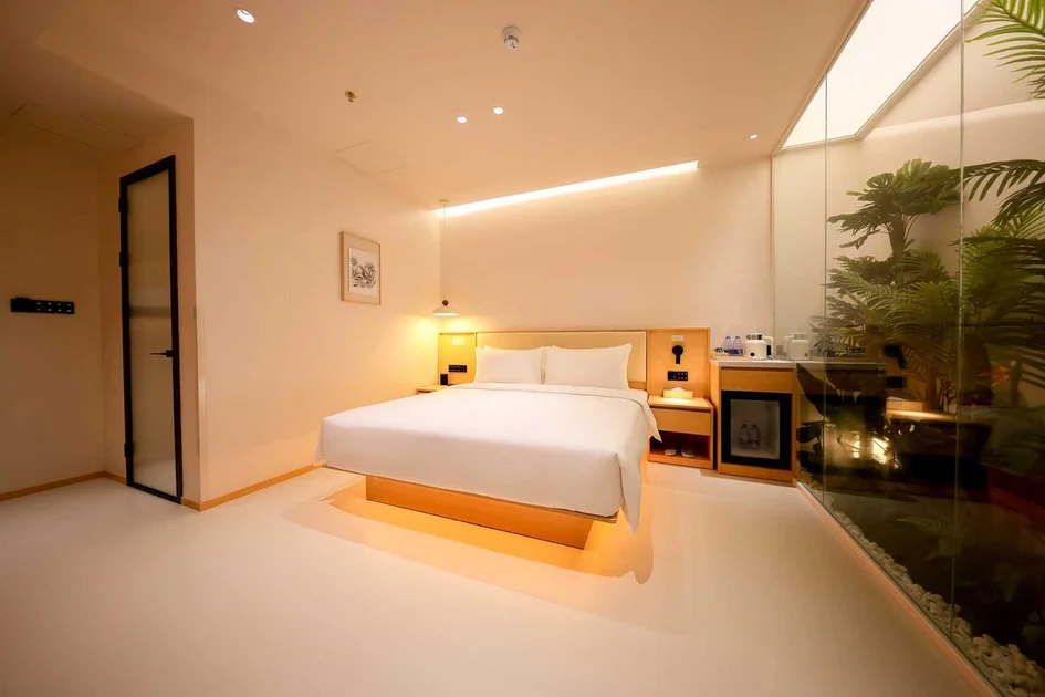 Mien Bias Hotel (Shenzhen Guomao Metro Station)