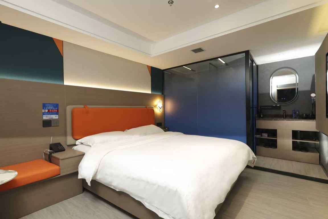 Shenzhen Yunzi Zhixiang Hotel (Dongmen Old Street)-image-3