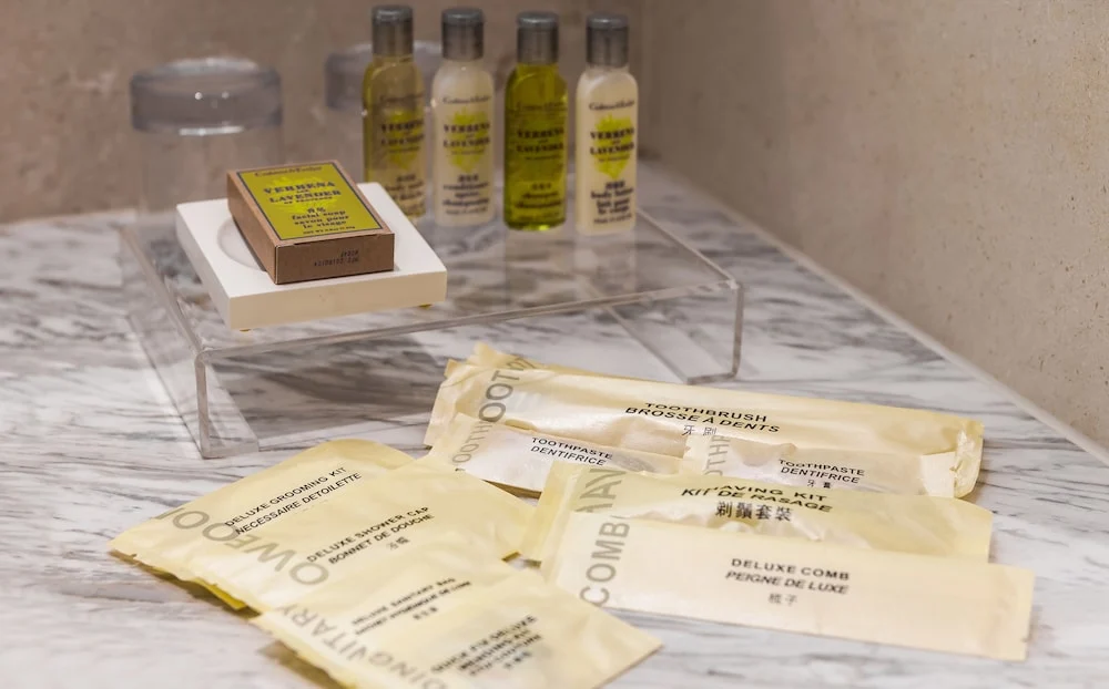 Bathroom amenities