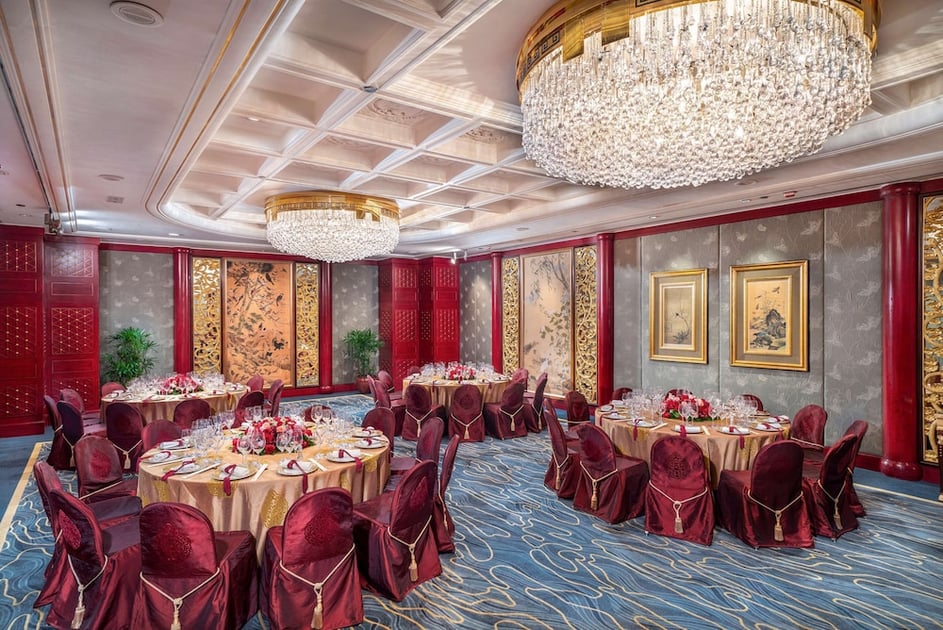 Indoor wedding