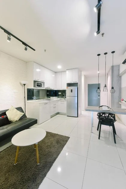 Summer Suites Residence by Subhome