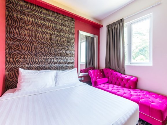 Fragrance Hotel - Viva