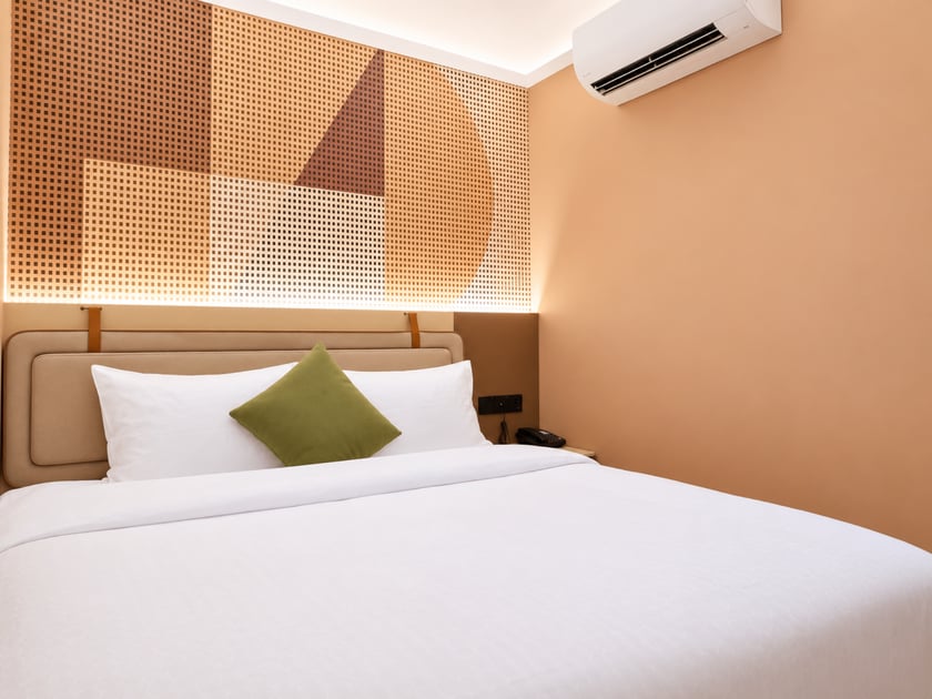 A Hotel Farrer Park - Newly Renovated