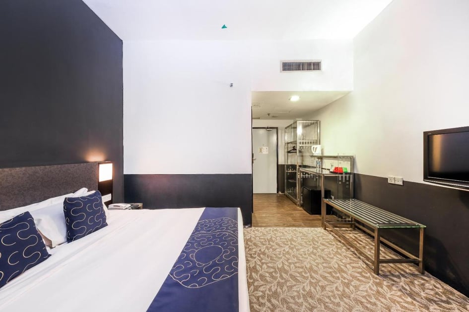 Unicorn Four Season Durian Hotel