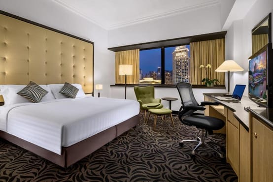 Deluxe King or Twin Room + Free Parking