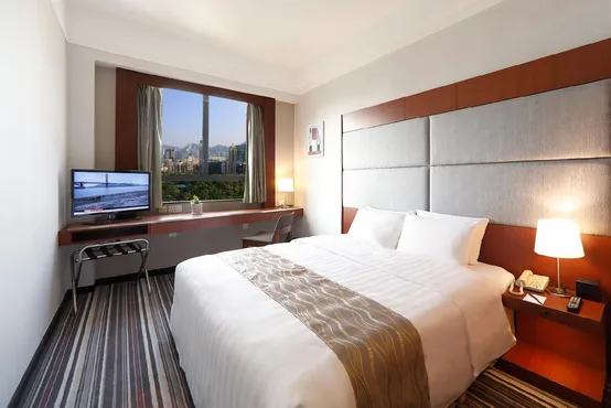 Harbour Parkview King Room