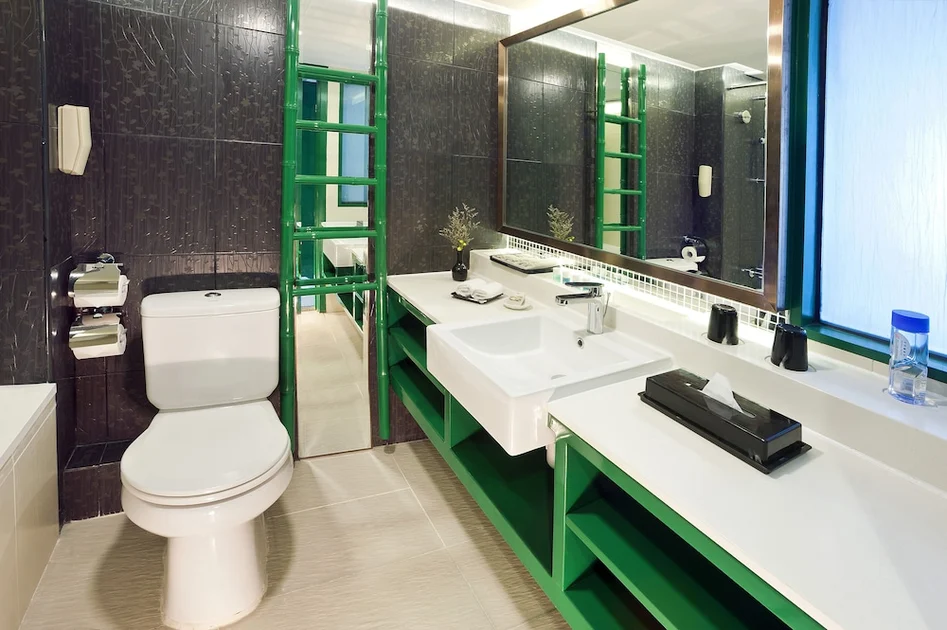 Bathroom sink