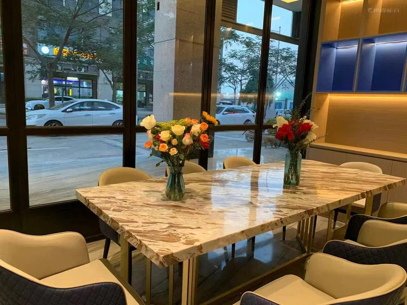 Yayuan Qianhai Hotel
