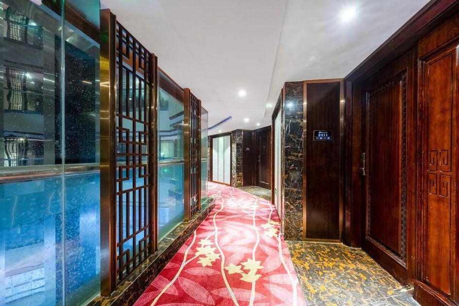 深圳发展中心酒店