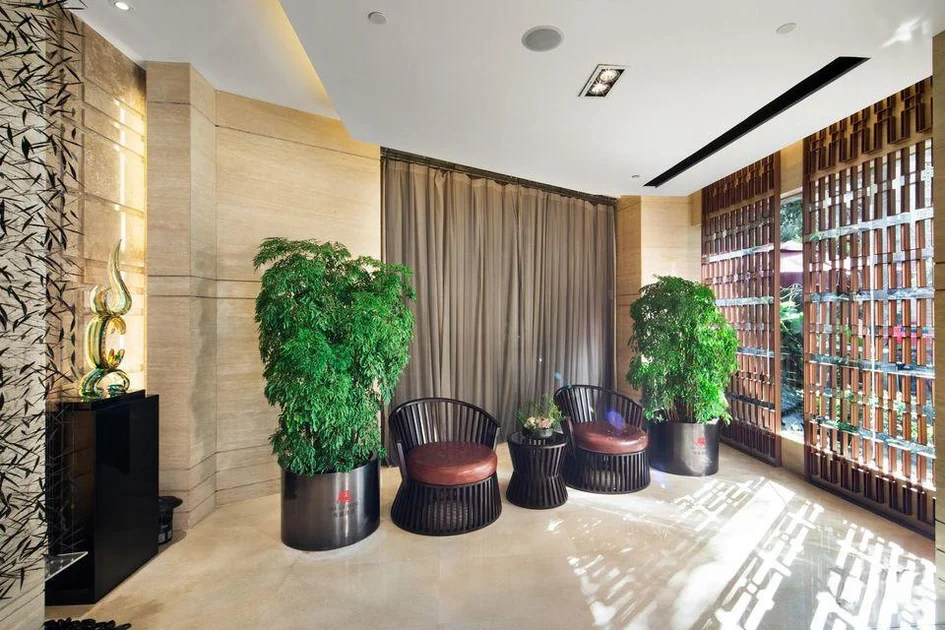 Shenzhen New World Weirui Hotel
