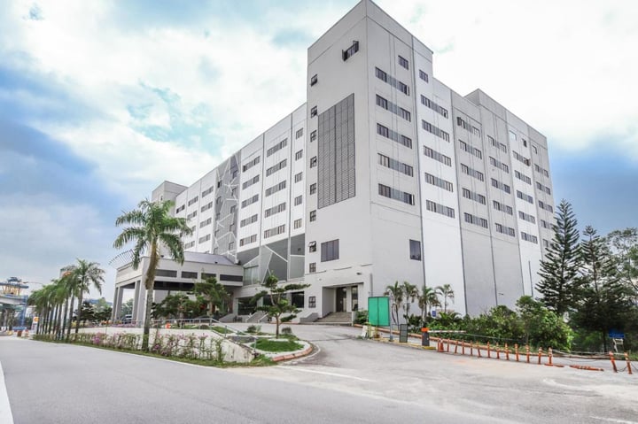 Unicorn Four Season Durian Hotel