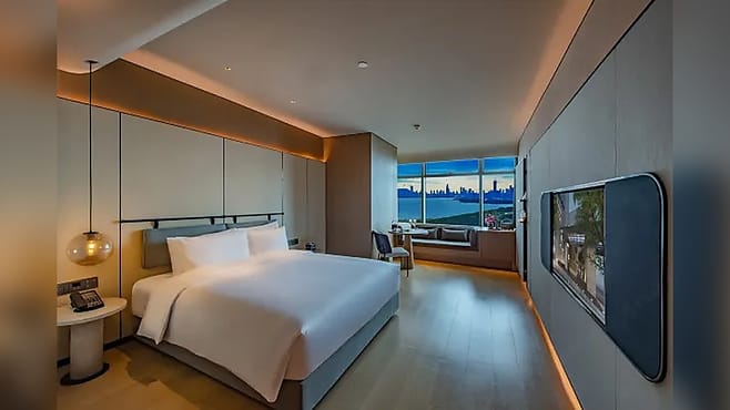Sea View Queen Room