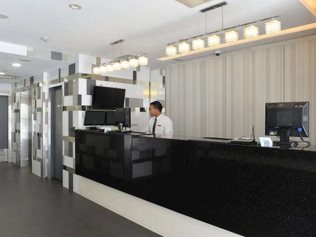 实里基81酒店