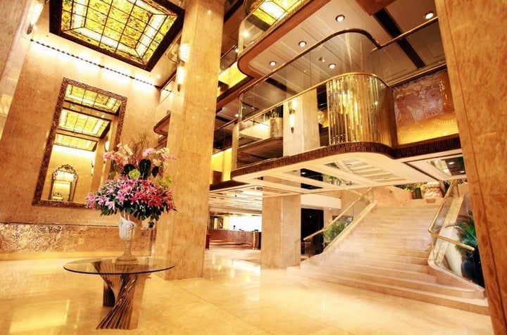 Regal Kowloon Hotel