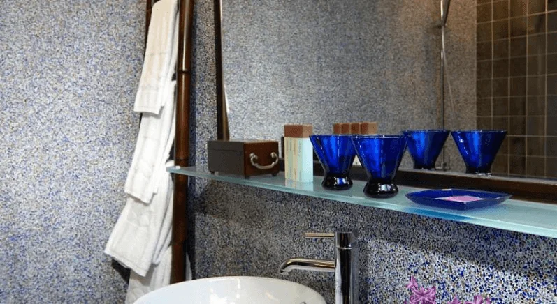 Lan Kwai Fong Hotel @ Kau U Fong