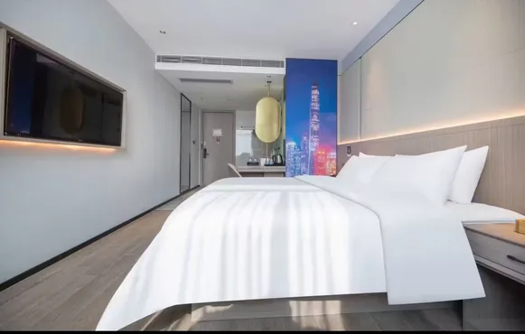 Danya King Room